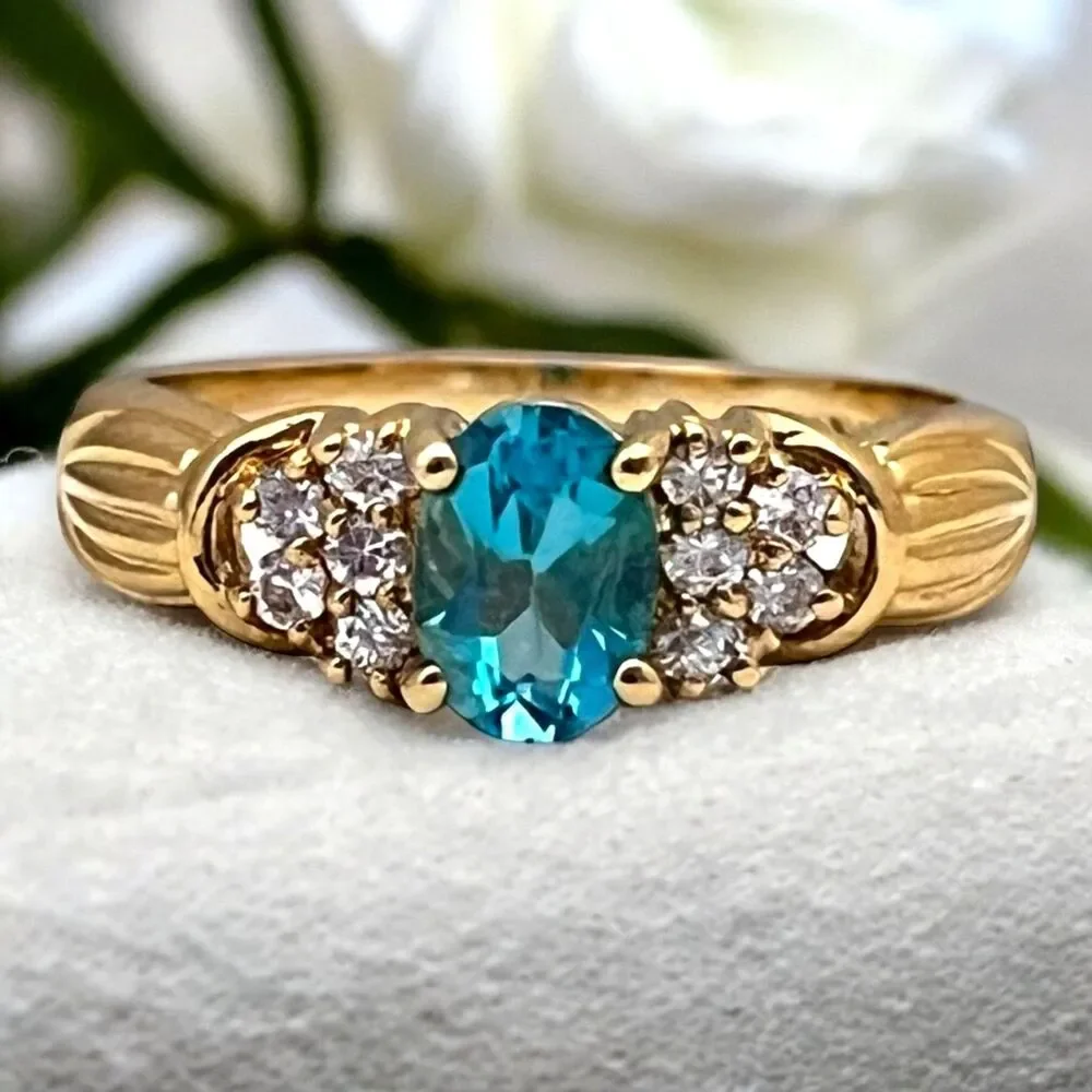 Vintage 1980s Blue CZ Ring Size 6 18KTGE Gold Plate Cluster - 14E